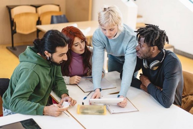 認識UPS不斷電系統